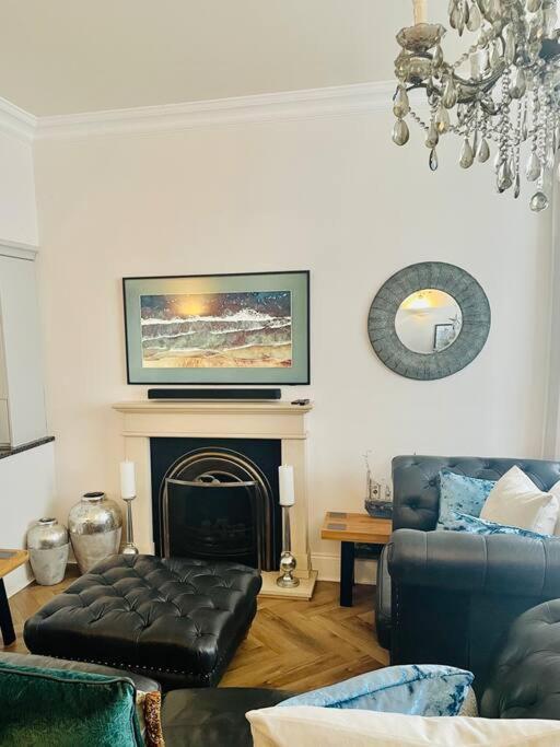 Whitehall, Thomas Turnbull Flat 3 Beautiful Apartment In Georgian House Whitby Exterior foto